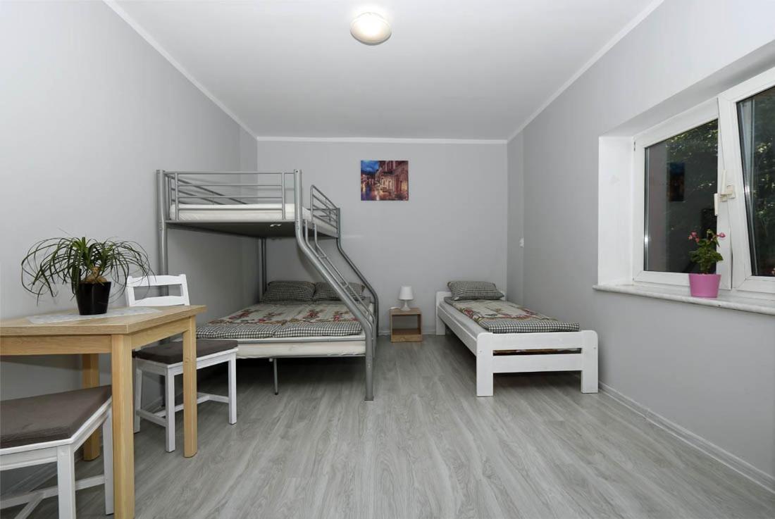 Tanie Spanie Slupsk Ngoại thất bức ảnh